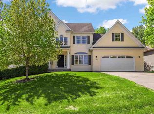 2002 Glen Oaks Rdg, Coralville, IA 52241
