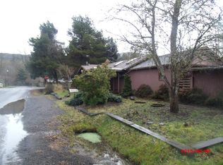 101 6th St W, Ryderwood, WA 98581