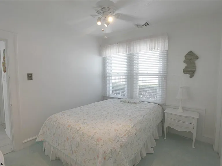 104 N 35th Ave #WINTER — Photo 16