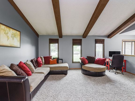 3rd image of 24118 W Pheasant Chase Dr
