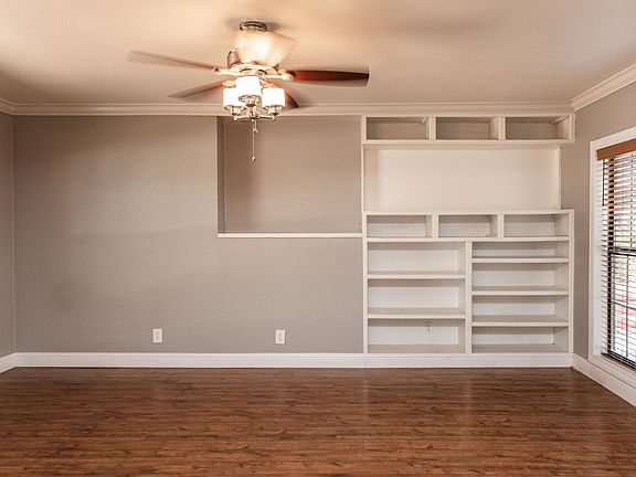 5th image of 3409 S University Dr