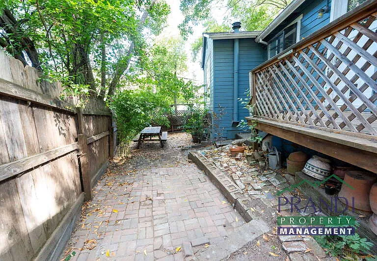 357 Forrest Ave — Photo 2