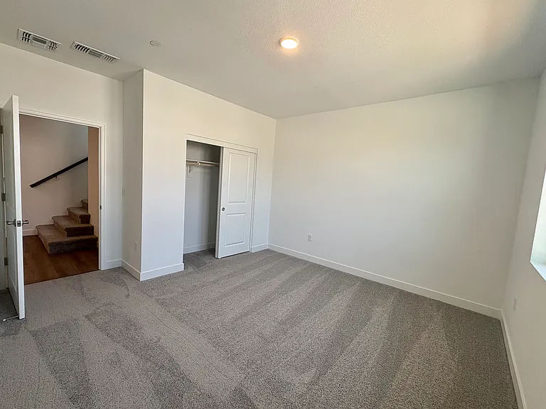 15904 Bandon Ln — Photo 11