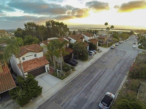 SANページ 4485 Gesner St, San Diego, CA 92117 | Zillow