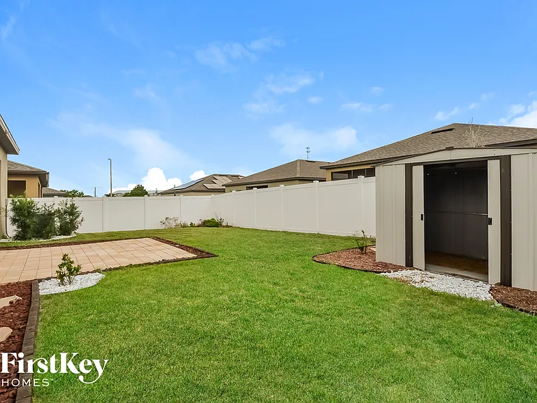 876 Orchid Grove Blvd — Photo 15
