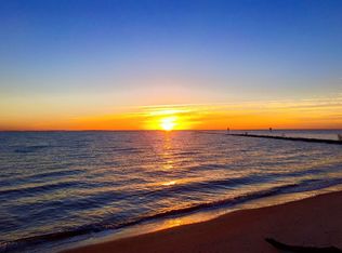 8070 Windward Key Dr, Chesapeake Beach, MD 20732