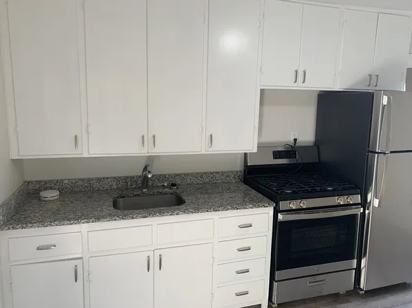 38 Summer St APT 12, Haverhill, MA 01830