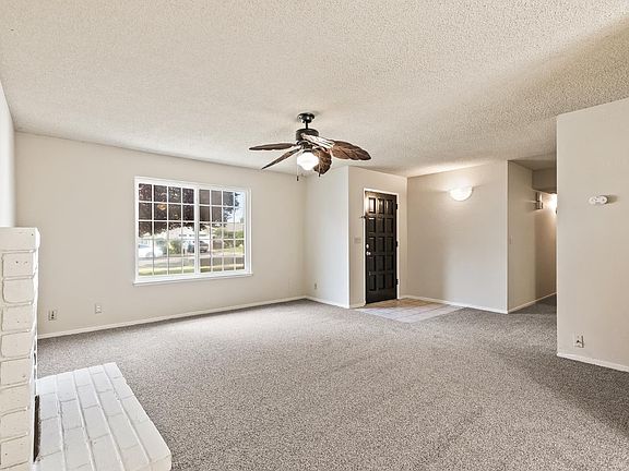3rd image of 3443 W Oswego Ave