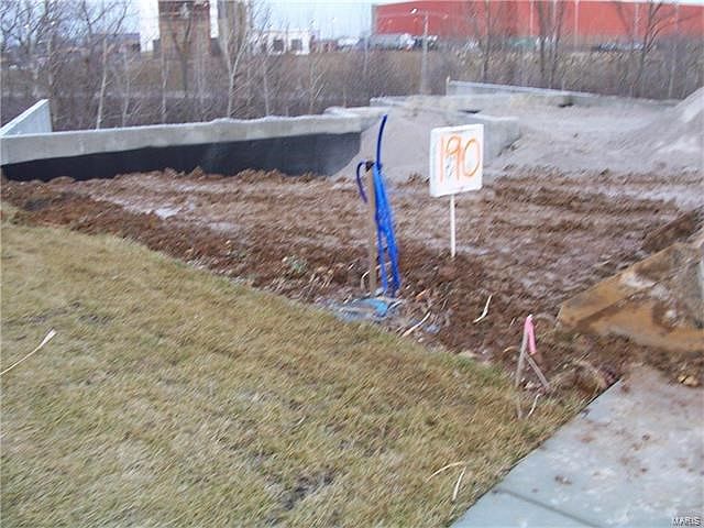 2nd image of 455 Ramblewood Way