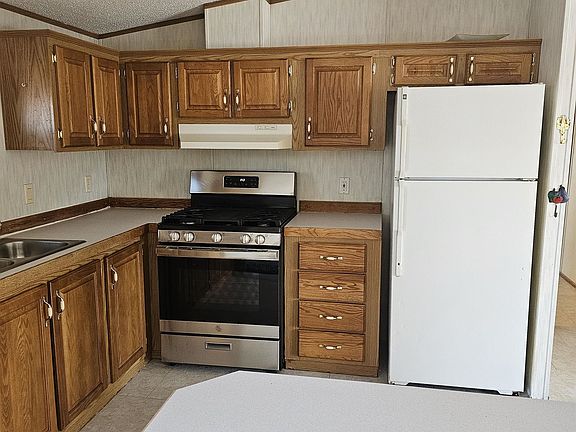 5th image of 406 31st Ave SE Lot 215