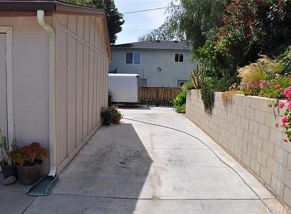 5th image of 2462 Fernwood Dr