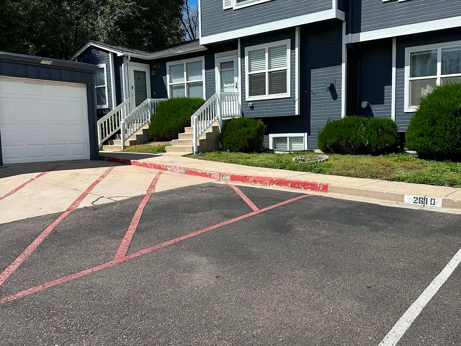 3 bed, 1584 sqft, $2,300 — Photo 1