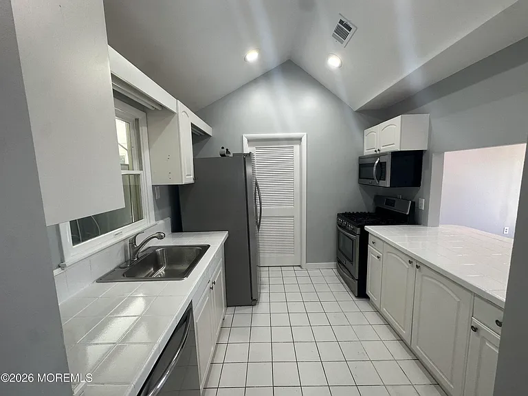 10 James Hollow Dr — Photo 7