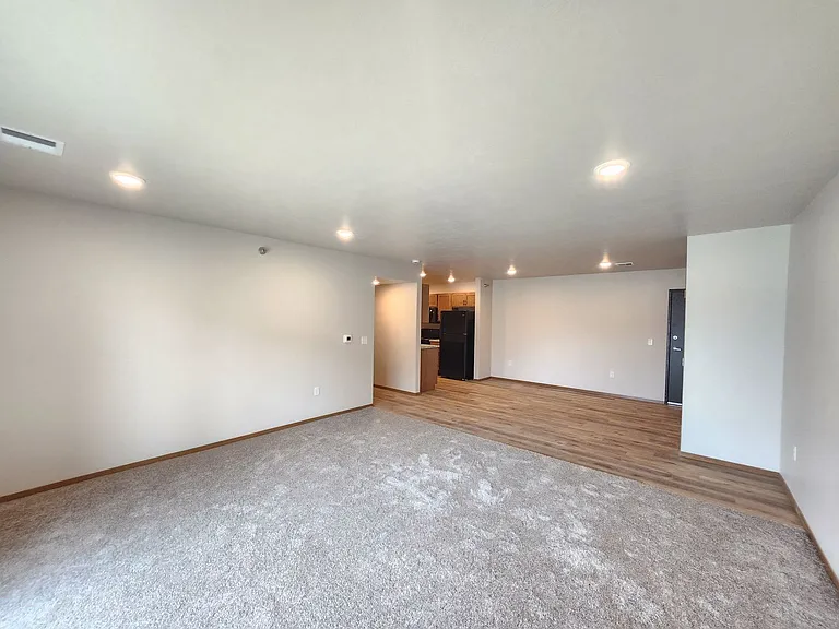 Home - Field Apartments I — Photo 178