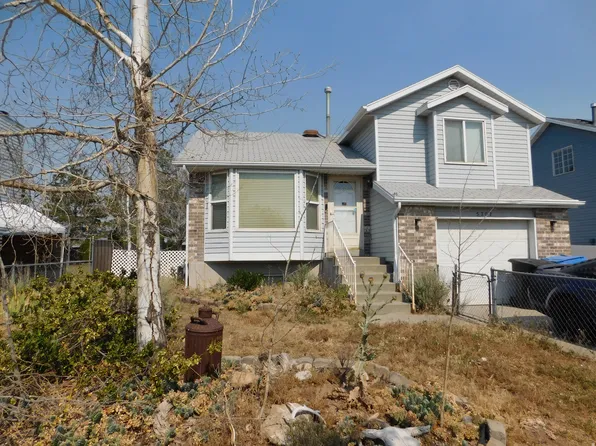 5707 S Esprit Dr W, Salt Lake City, UT 84118