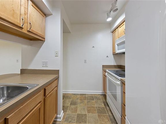 4th image of 2978 Asbury Ct