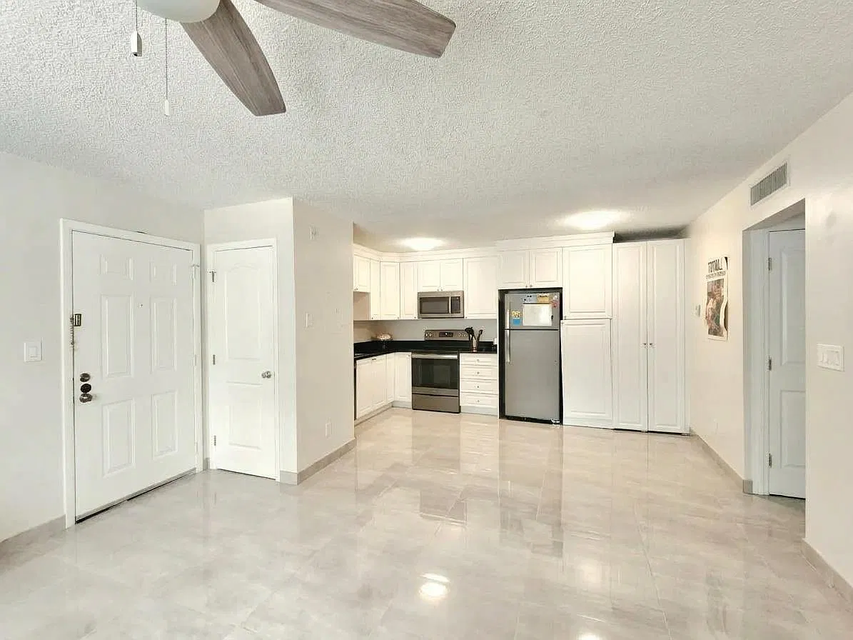 651 Lyons Rd — Photo 2