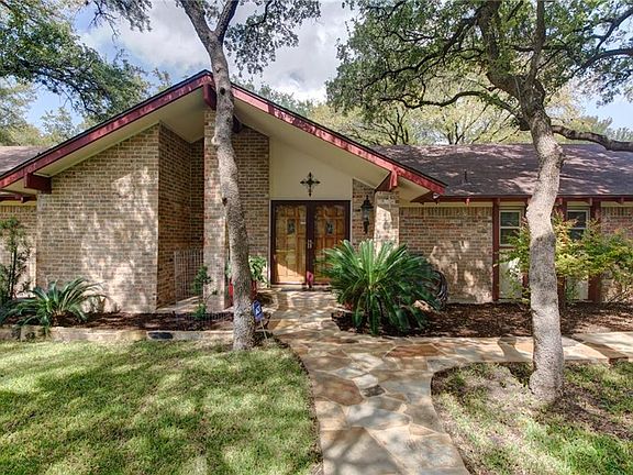 4th image of 219 E Esparada Dr