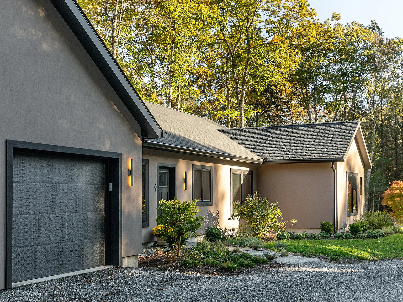4 bed, 3105 sqft, $5,000 — Photo 3