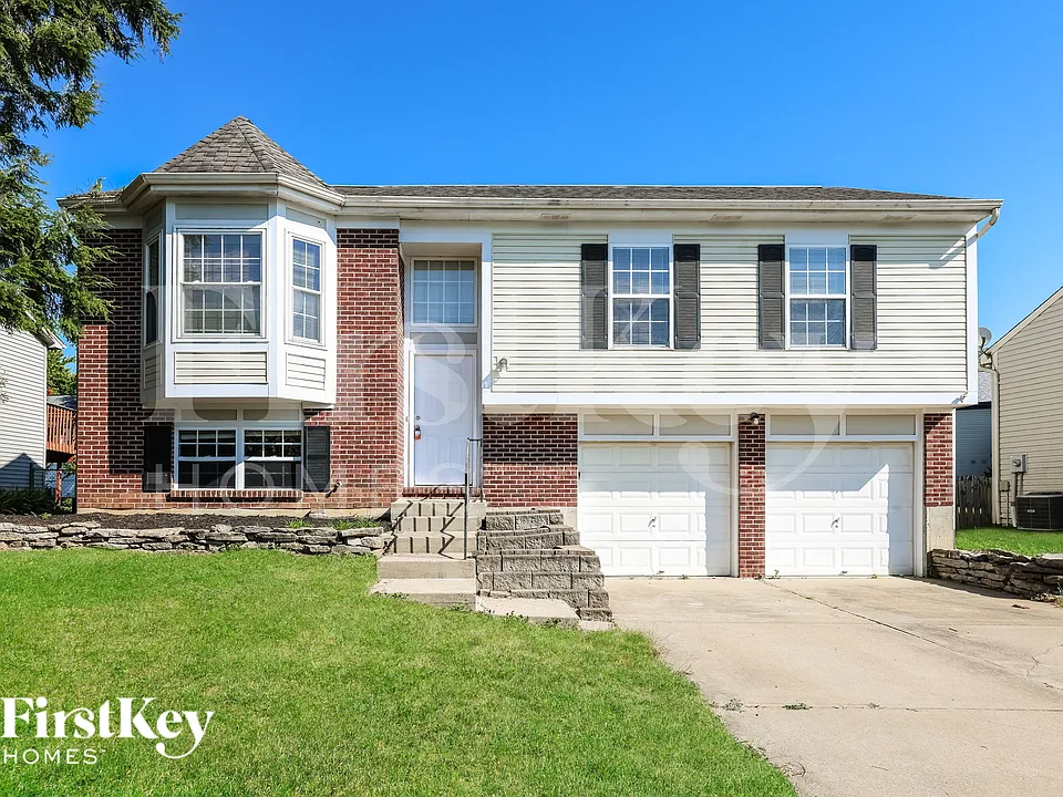7386 Sterling Springs Way