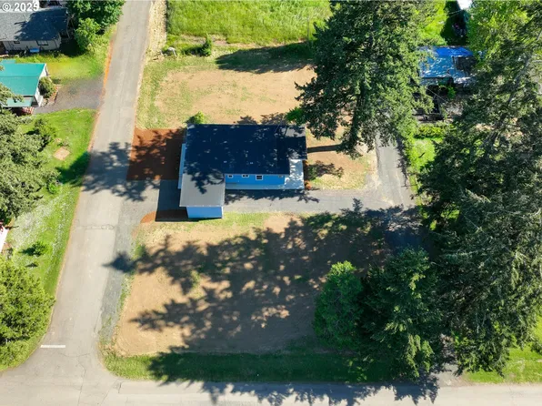 Anne St Lot 1, Yoncalla, OR 97499