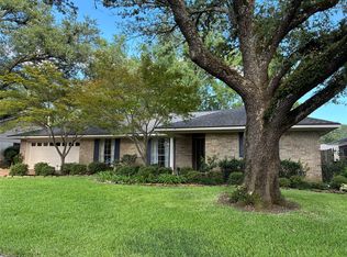 7317 Camelback Dr, Shreveport, LA 71105