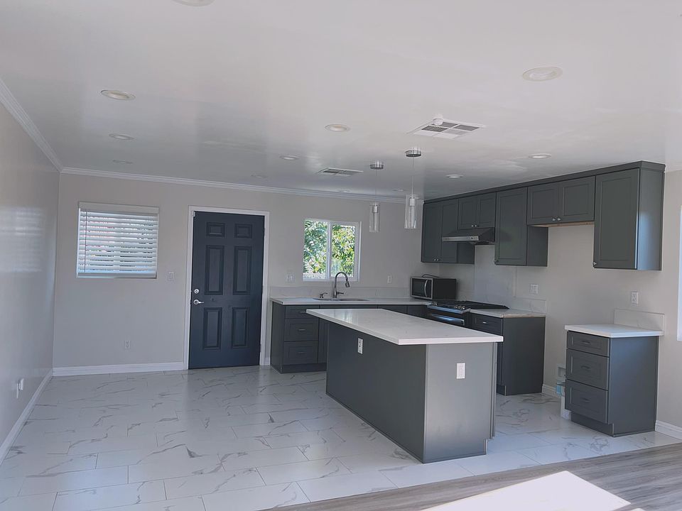 1st image of 1700 N Hacienda Blvd