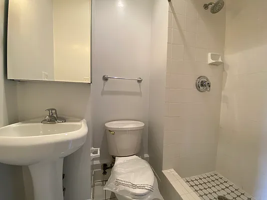 Rented by Compass | media 4