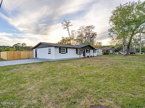 4th image of 4506 KEY WOODLEY Drive S