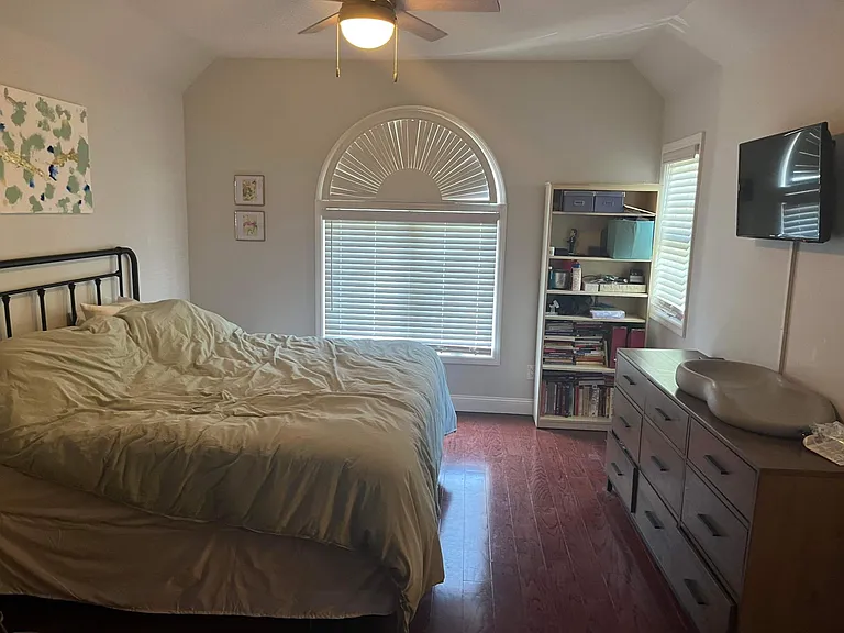 3001 Canterbury Way — Photo 8
