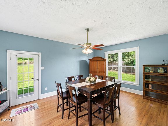 3rd image of 71 Watson Rd
