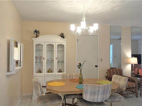 5th image of 8791 Rose Ct #6