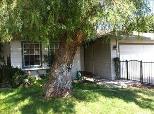 6425 Sierra Ct, Riverbank, CA 95367