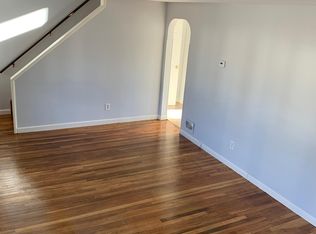 37 Pond St, Billerica, MA 01821