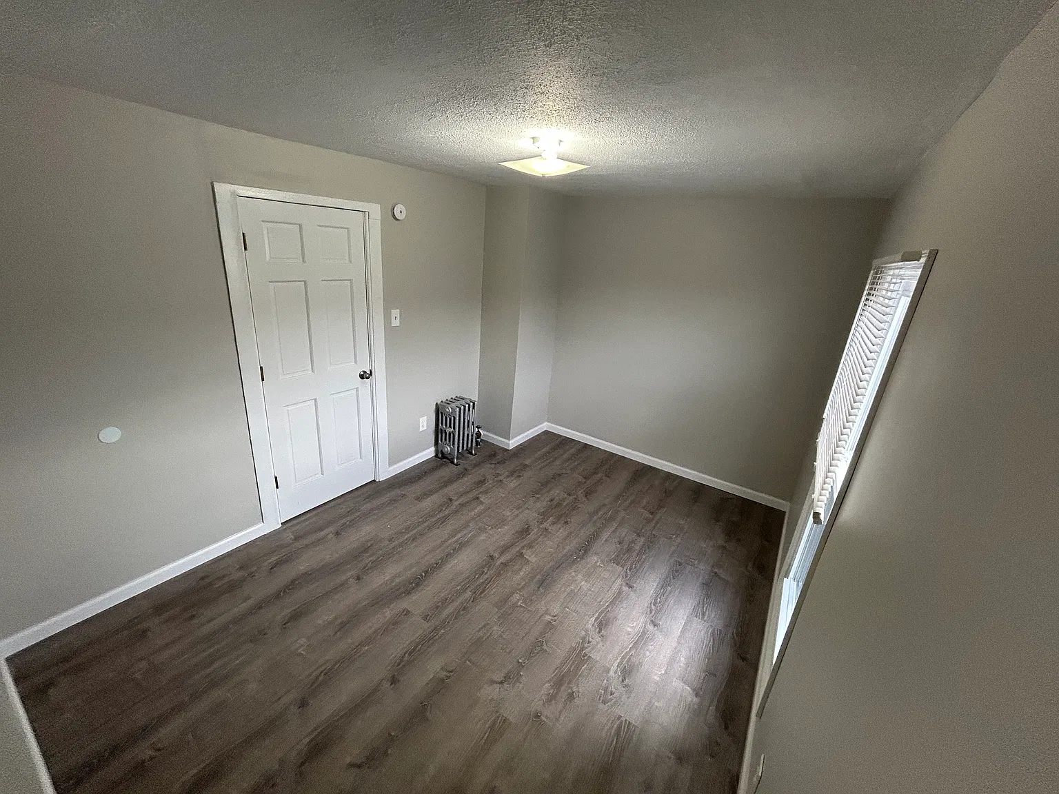 527 Willow St — Photo 3