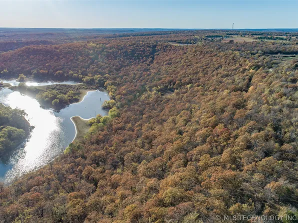 232 Hillbilly Rd, McAlester, OK 74501