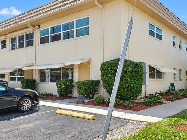 3850 13th Ave N APT 101, Saint Petersburg, FL 33713