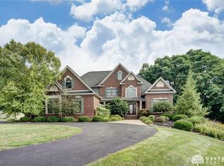 3750 Sintz Rd, Springfield, OH 45504