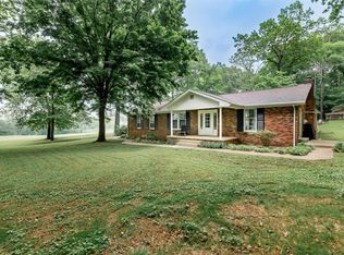 1220 Gaines Rd, Brandenburg, KY 40108