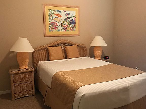 3rd image of 1003 Gran Bahama Blvd