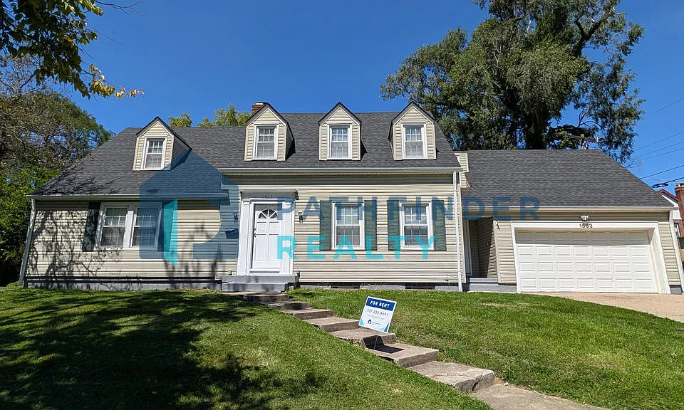 1563 Campus Dr