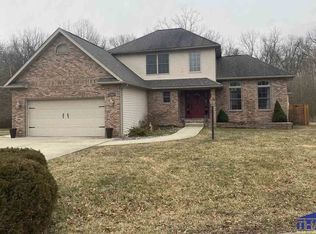 1461 Patriot Ln, Terre Haute, IN 47802