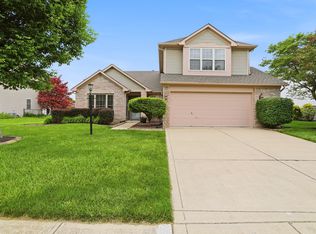 8206 Meadow Bend Dr, Indianapolis, IN 46259