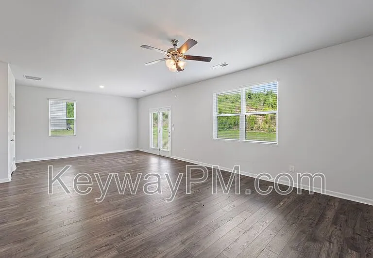 1429 Deer Hollow Run — Photo 9