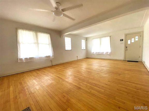 2nd image of 3101 Gary Dr