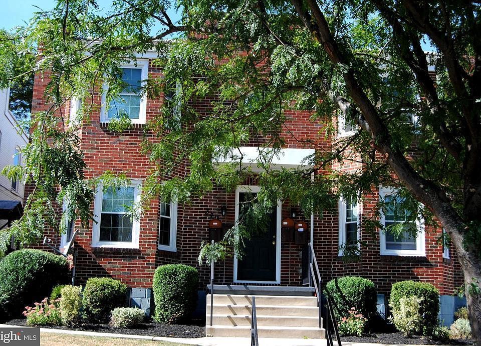1st image of 349 Westside Ave APT B