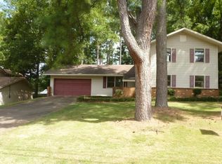 3628 Greenbriar Dr NW, Huntsville, AL 35810