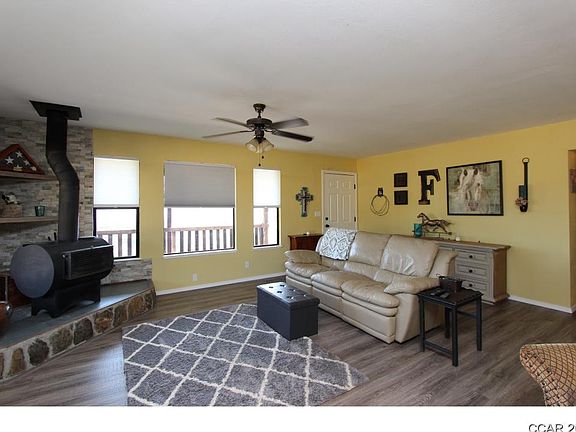 5th image of 4834 Jaquima Dr