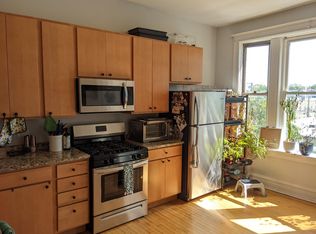 2834 W Fullerton Ave #3, Chicago, IL 60647