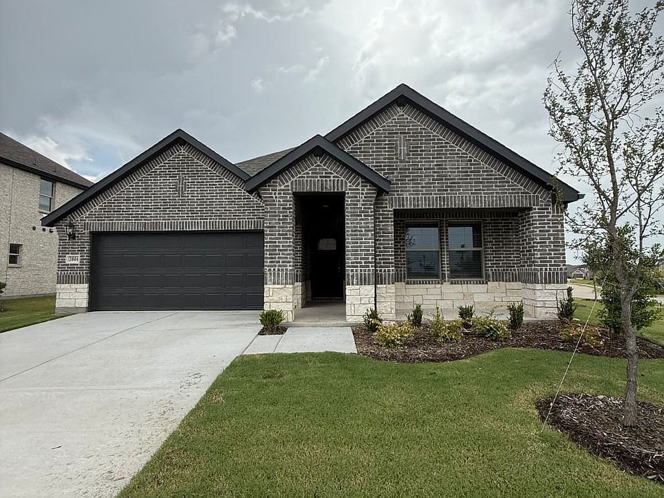 1st image of 3806 High Valley Dr